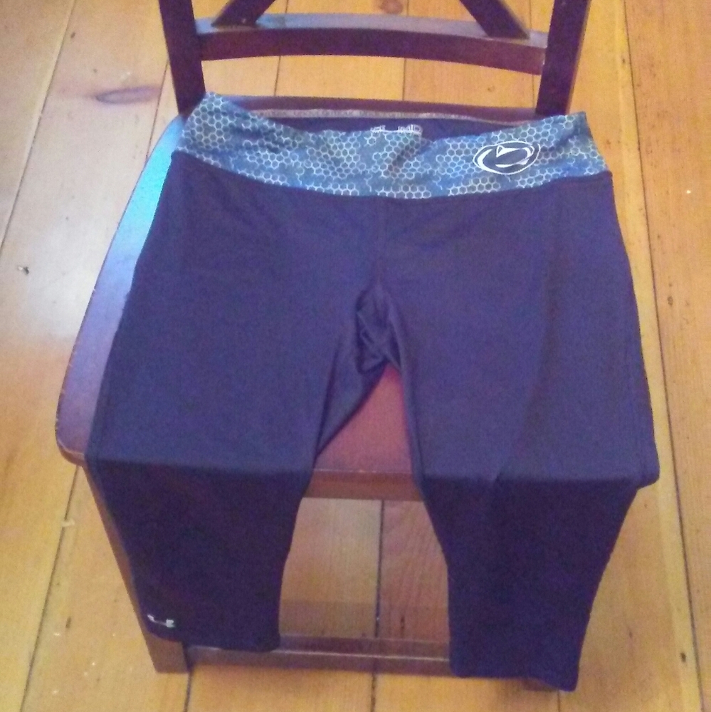 UA Penn State cropped leggings